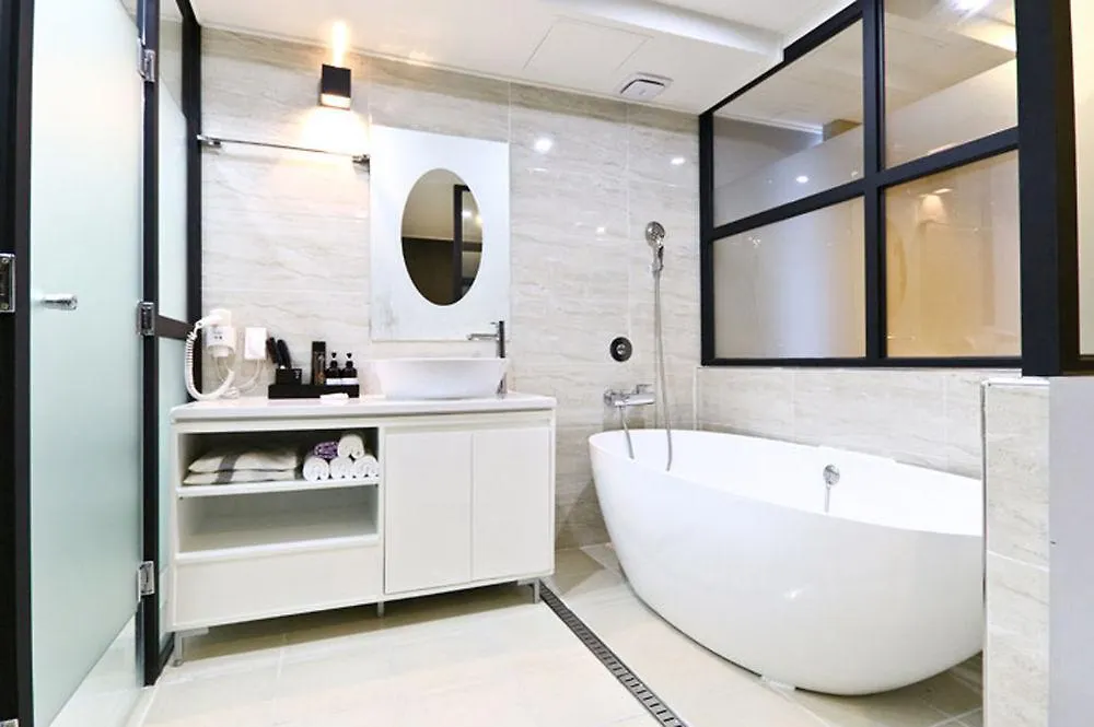 Haru Hotel بوسان 3*,