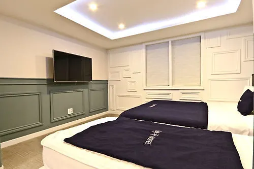 Haru Hotel Busan 3*,